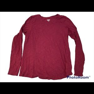 Old navy women’s everyday long sleeve tshirt. new with tags, size medium